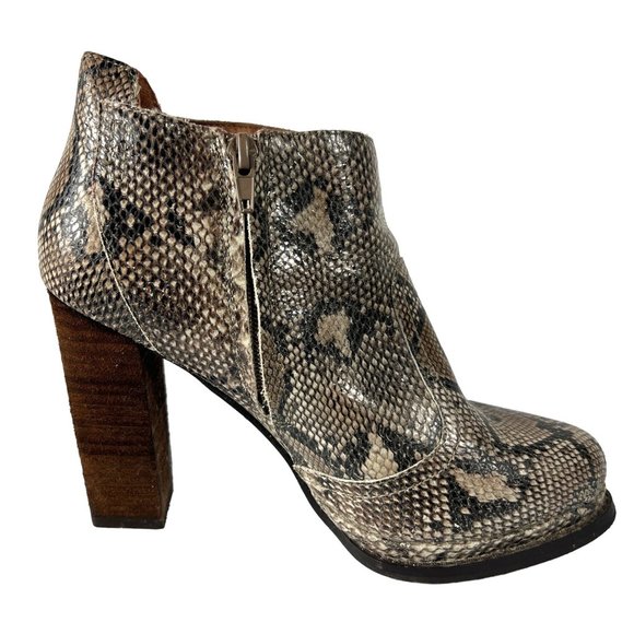 Jeffrey Campbell Ibiza Desmond Leather Heeled Ankle Booties Snakeskin Size 8.5 - Picture 8 of 11